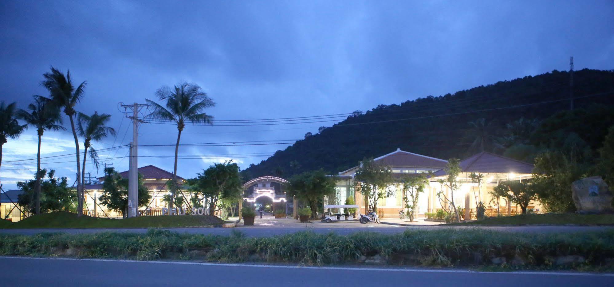 Phu Son Village Resort Phu Quoc Extérieur photo